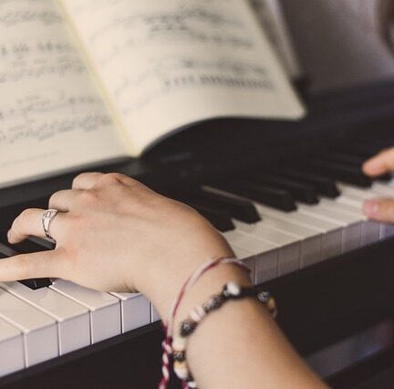 Den magiske fløjte: Hvordan musikinstrumentet fortryller vores ører