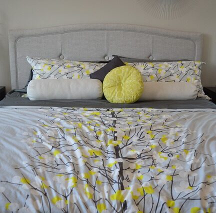 Skab personlighed og elegance i soveværelset med en sengegavl fra Homeville